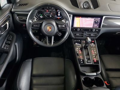 2022 Porsche Macan - Photo 12
