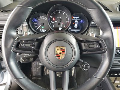 2022 Porsche Macan - Photo 22
