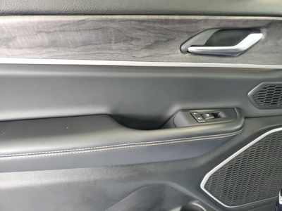 2022 Jeep Grand Cherokee L - Photo 13