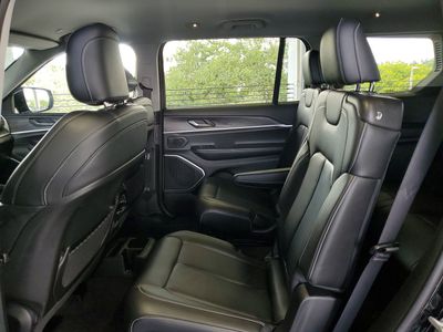 2022 Jeep Grand Cherokee L - Photo 9