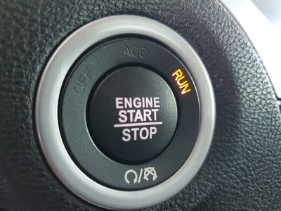 2023 Chrysler 300 - Photo 32