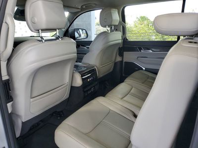 2022 Jeep Wagoneer - Photo 10