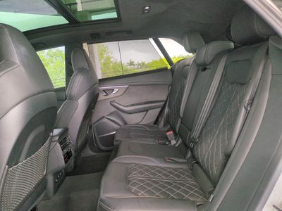 2024 Audi SQ8 - Photo 15