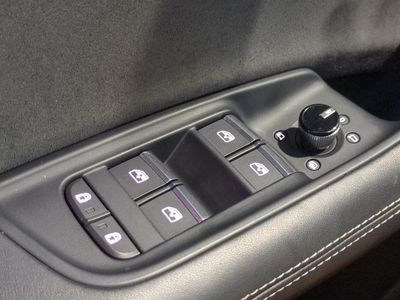 2024 Audi SQ8 - Photo 25
