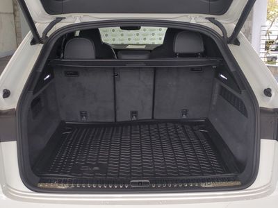 2024 Audi SQ8 - Photo 13