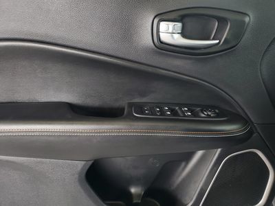 2021 Jeep Compass - Photo 14