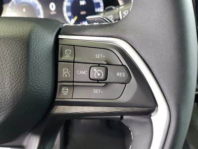 2023 Jeep Grand Cherokee - Photo 24