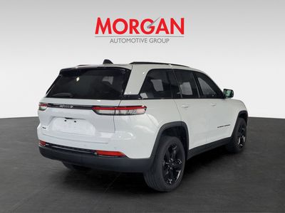 2023 Jeep Grand Cherokee - Photo 2