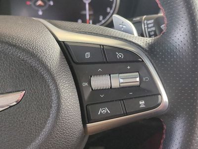 2023 Genesis G70 - Photo 27