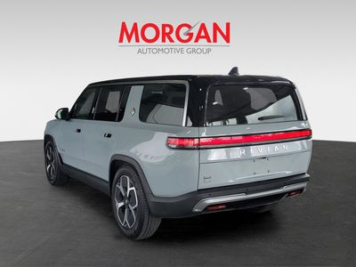2024 Rivian R1S - Photo 3