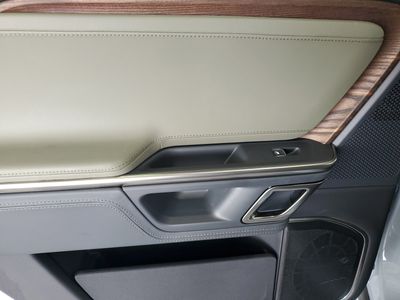 2024 Rivian R1S - Photo 15