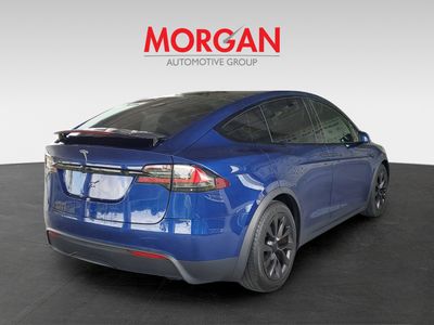 2022 Tesla Model X - Photo 2