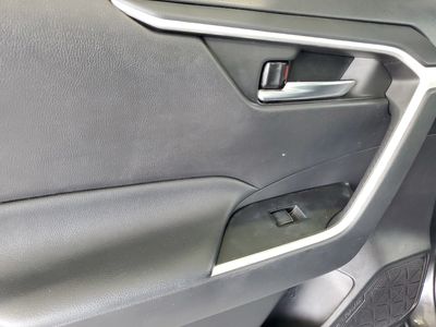 2021 Toyota RAV4 - Photo 13