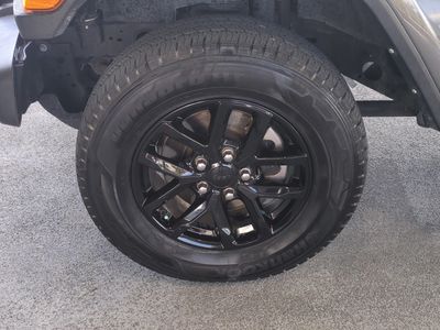 2022 Jeep Gladiator - Photo 11