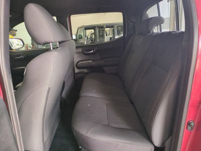 2018 Toyota Tacoma - Photo 16