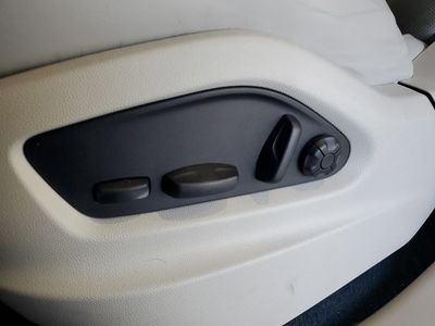 2022 Porsche Cayenne - Photo 19