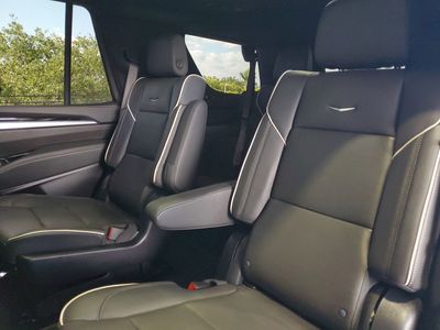 2025 Cadillac Escalade - Photo 8