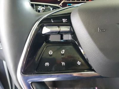 2025 Cadillac Escalade - Photo 23