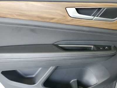 2025 Volkswagen Atlas - Photo 13