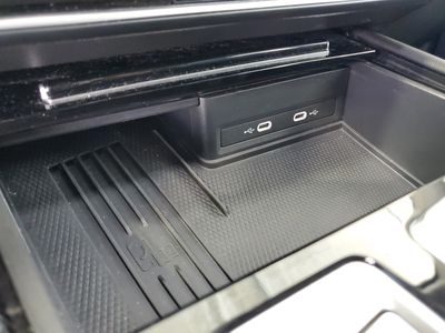2025 Volkswagen Atlas - Photo 28