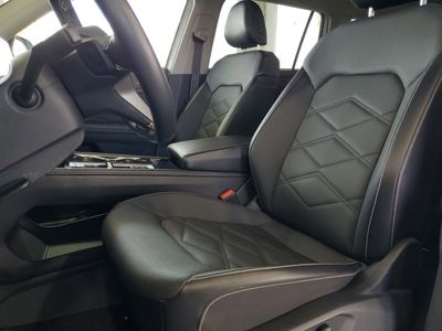 2025 Volkswagen Atlas - Photo 18