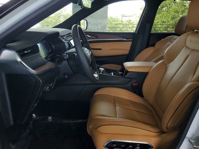 2025 Jeep Grand Cherokee - Photo 17