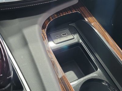 2022 Cadillac Escalade ESV - Photo 31