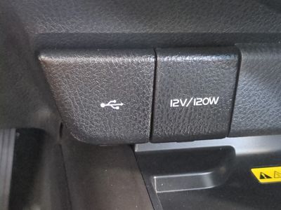 2023 Toyota Camry - Photo 21
