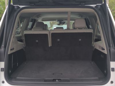 2024 Jeep Wagoneer L - Photo 13