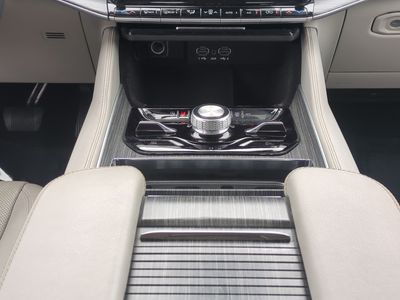 2024 Jeep Wagoneer L - Photo 20