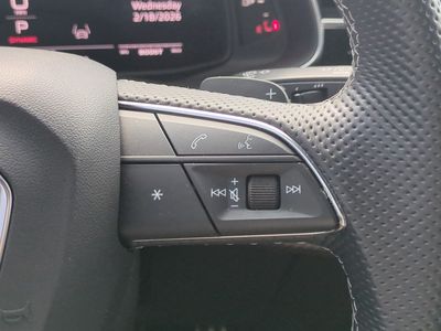 2025 Audi SQ7 - Photo 28