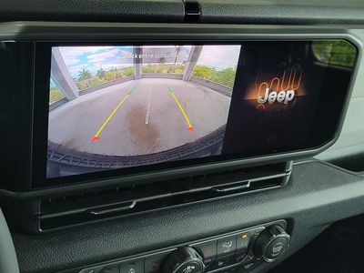 2026 Jeep Wrangler — photo 27 view