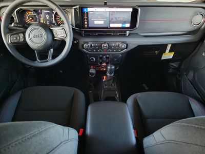 2026 Jeep Wrangler - Photo 11