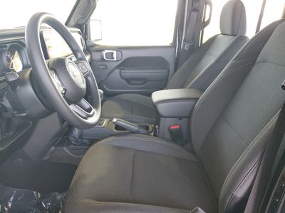 2026 Jeep Wrangler — photo 16 view