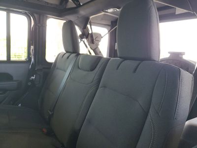 2026 Jeep Wrangler — photo 7 view