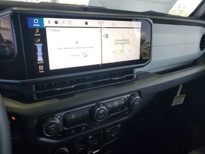 2026 Jeep Wrangler — photo 24 view