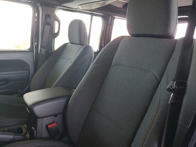 2026 Jeep Wrangler — photo 17 view