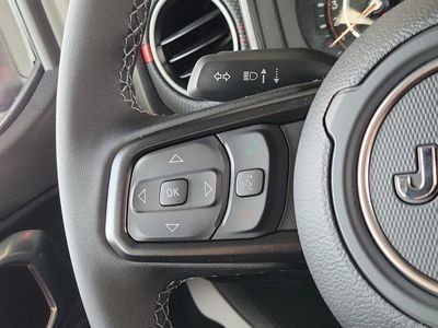 2026 Jeep Wrangler - Photo 21