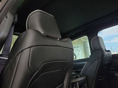 2026 Ram 1500 — photo 10 view