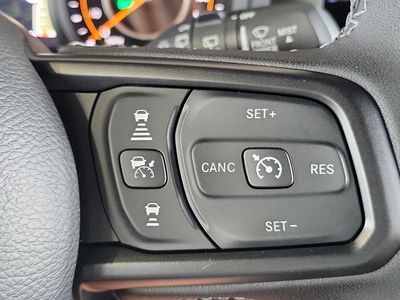 2026 Jeep Wrangler - Photo 24