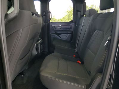 2026 Ram 1500 — photo 10 view