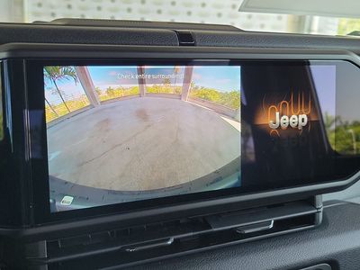 2026 Jeep Wrangler — photo 27 view