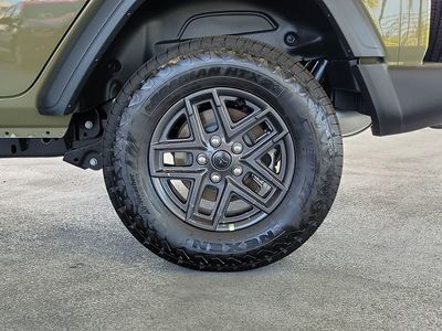 2026 Jeep Wrangler — photo 7 view