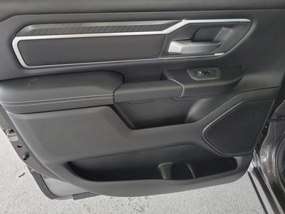 2026 Ram 1500 — photo 14 view