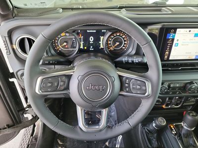 2026 Jeep Wrangler — photo 20 view