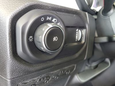 2026 Jeep Wrangler - Photo 21