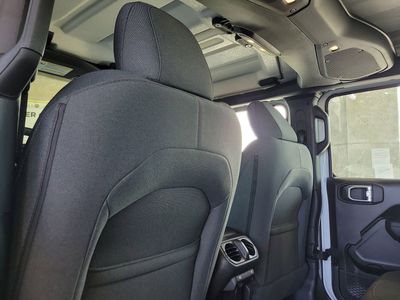 2026 Jeep Wrangler — photo 10 view
