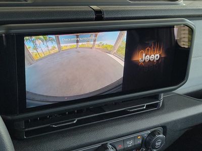 2026 Jeep Wrangler — photo 28 view