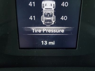 2026 Jeep Wrangler — photo 25 view