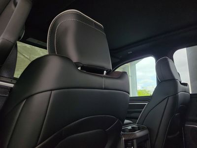 2026 Ram 1500 — photo 10 view